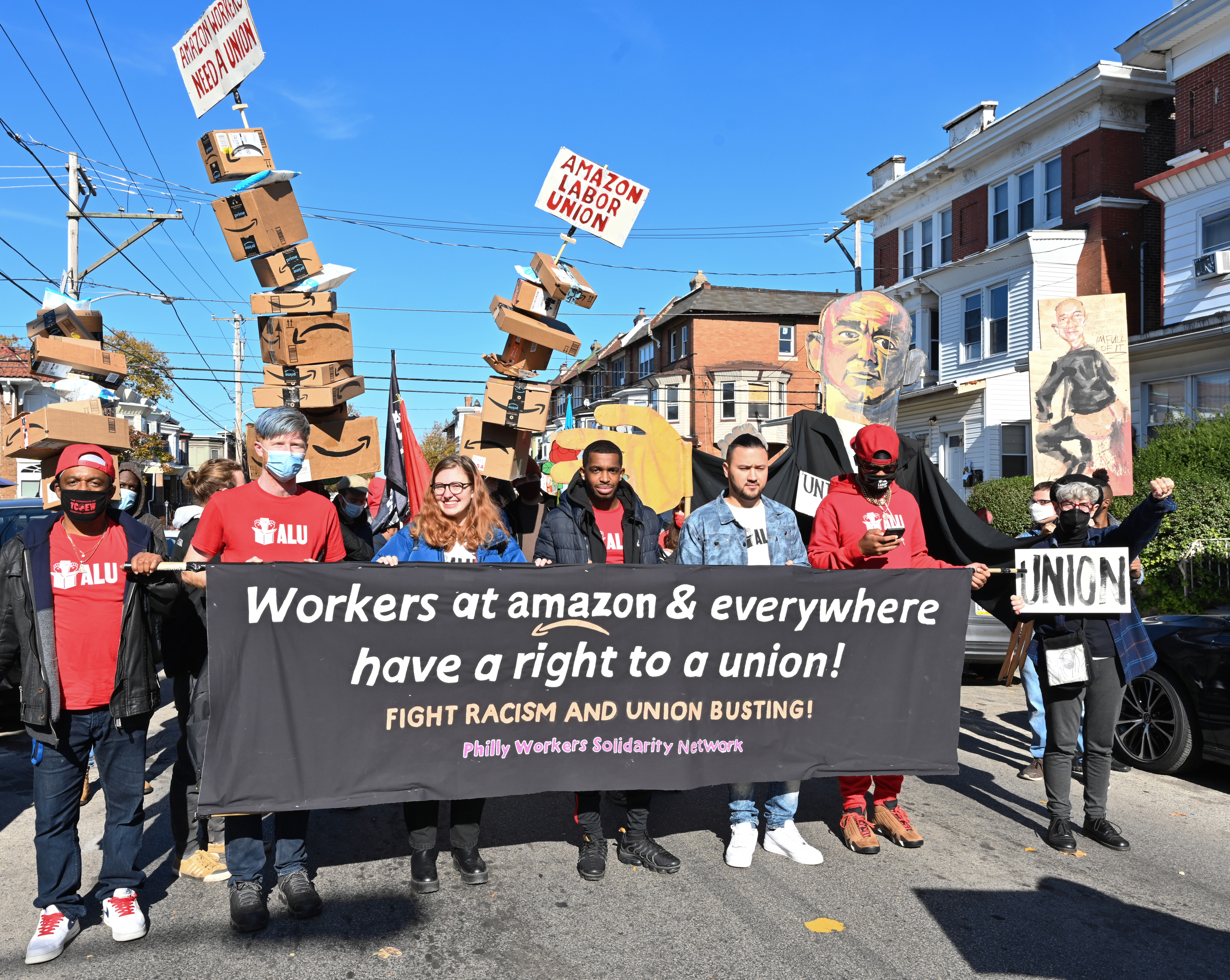 Image showing Amazon employees protesting their lack of ability to unionize