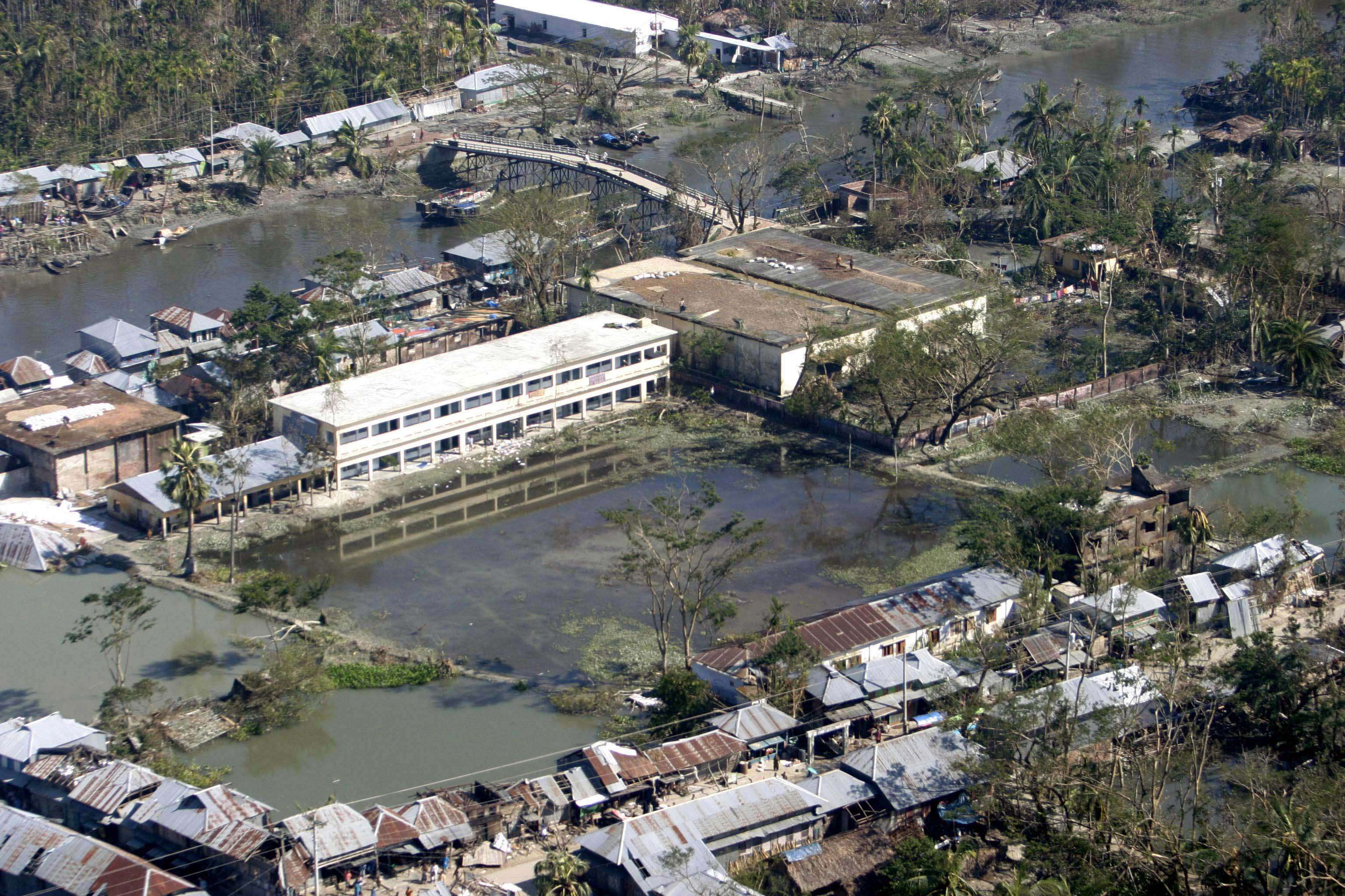 Photo showing flooding due to Cyclone Sidr in southern Bangladesh
