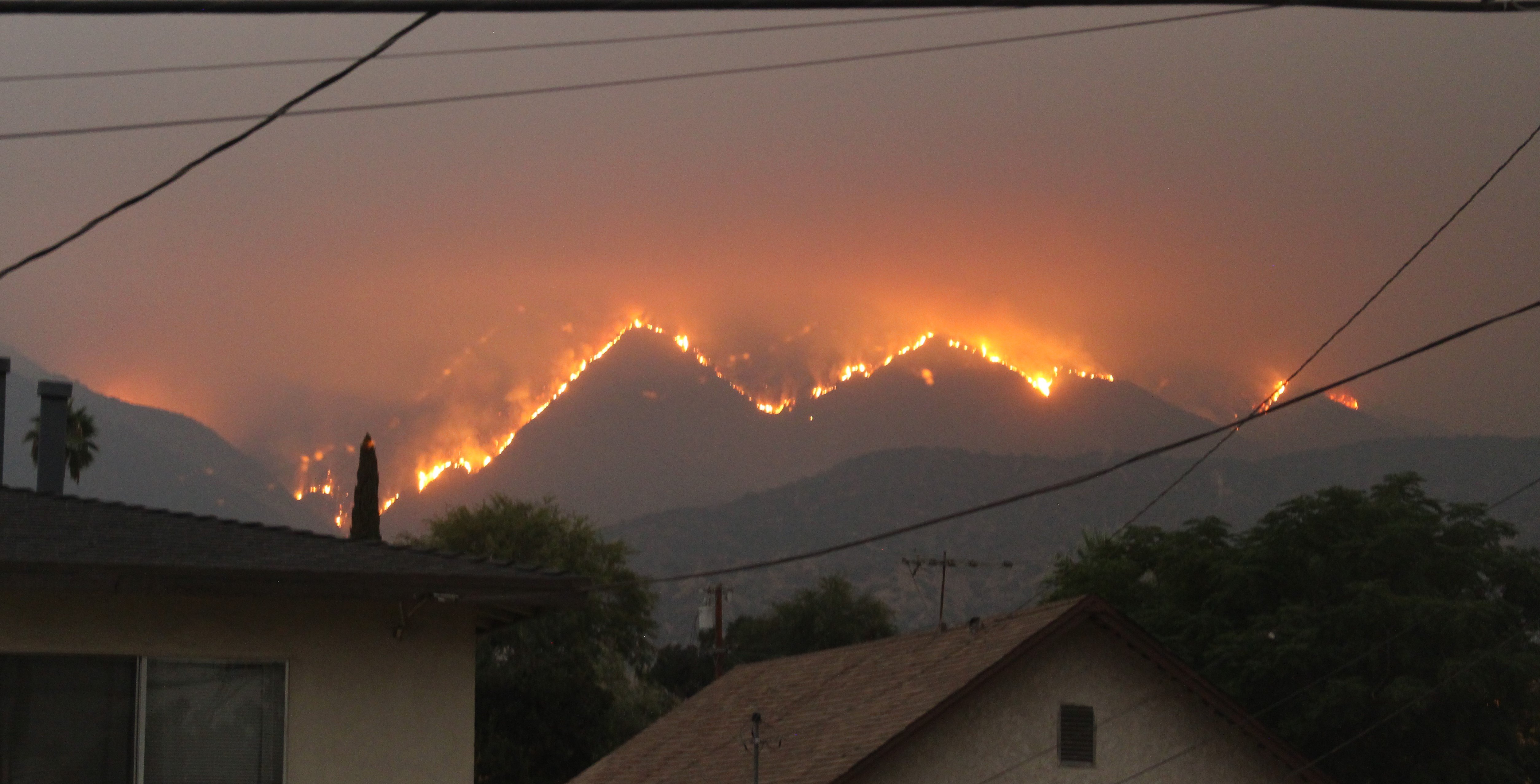 Photo showing the Bobcat Fire over the San Gabriel Mountains, near Los Angeles, California