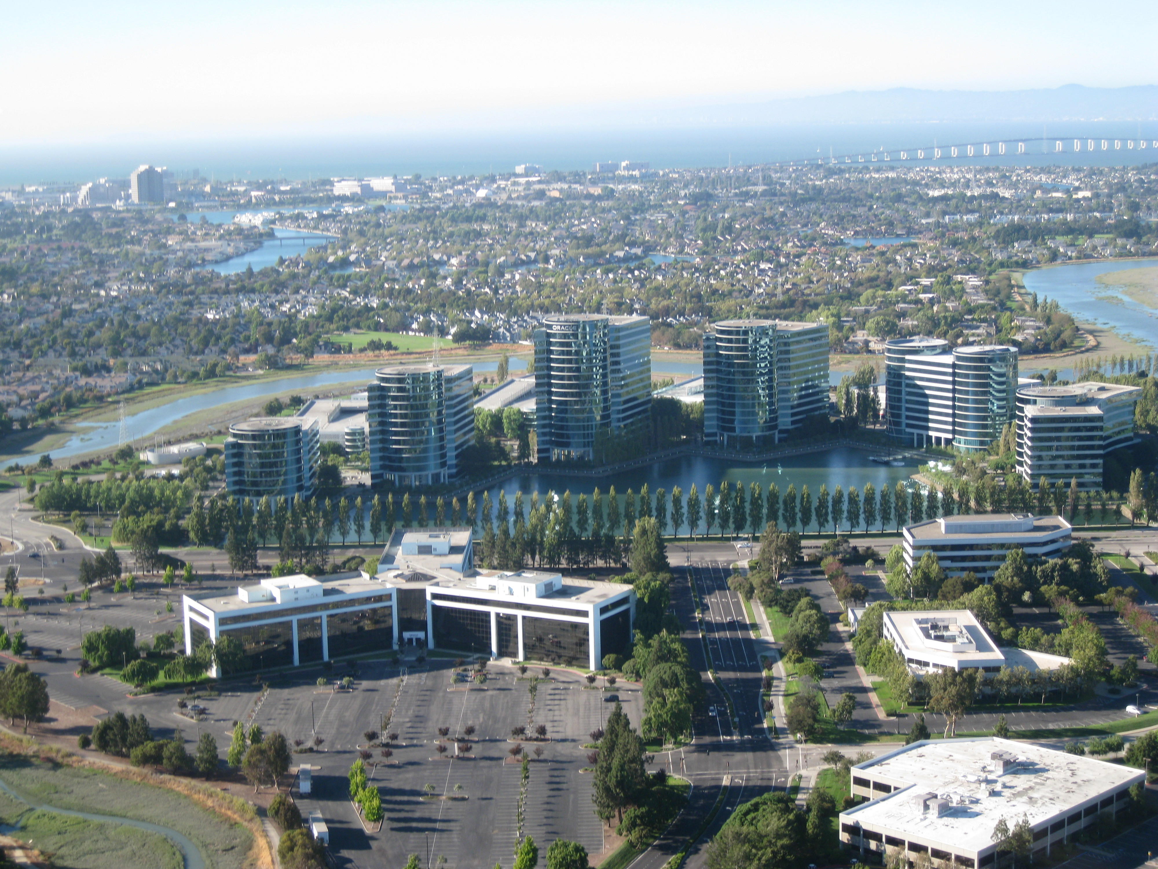 Photo showing Oracle's offices in Redwood City, California